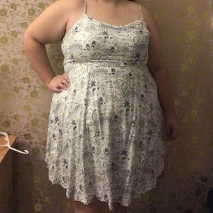 Old Navi Plus Size White Summer Dress